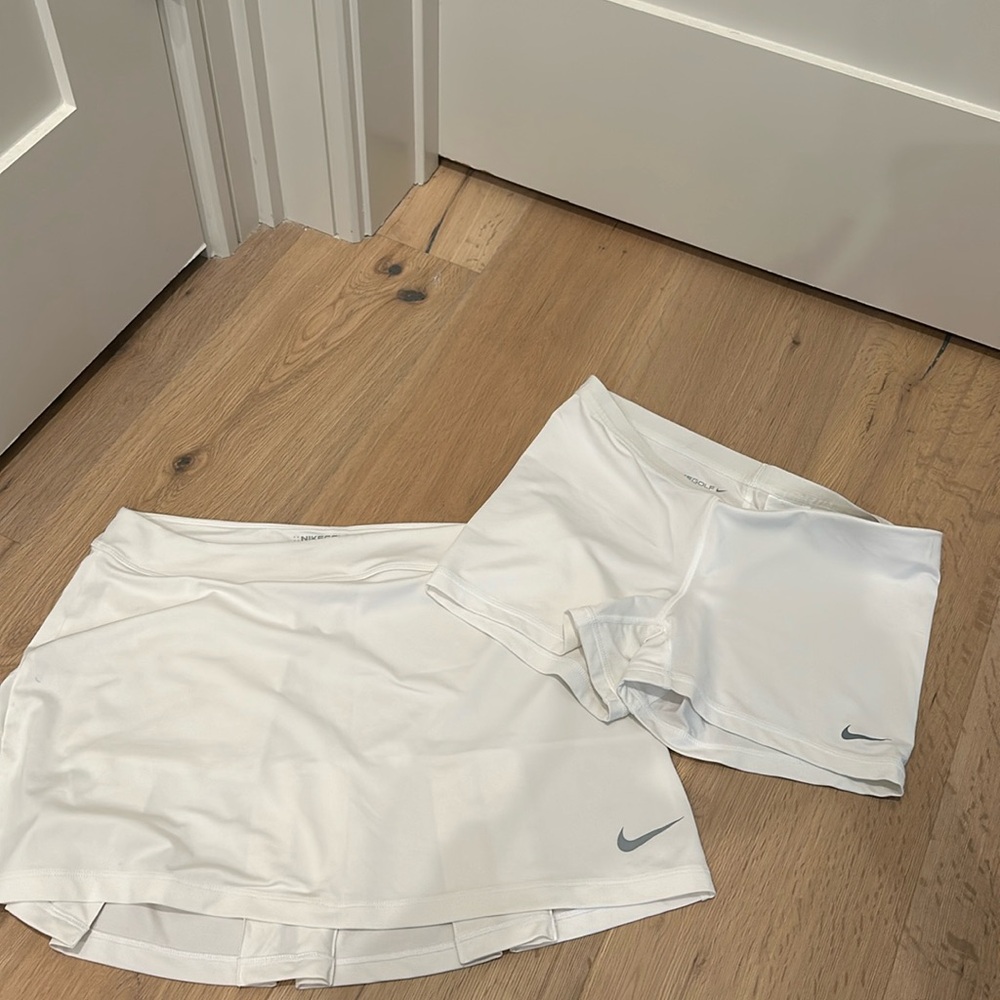 Nike golf skirt